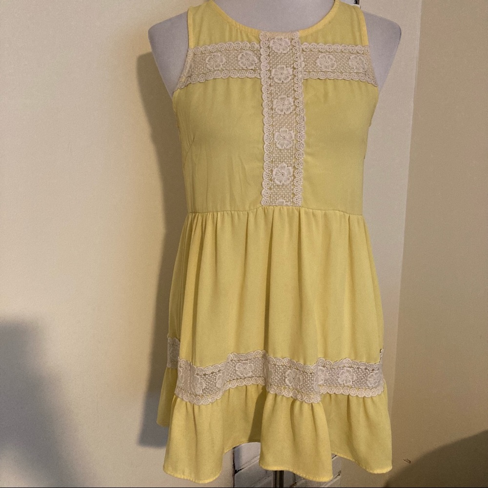 Finn & Clover Yellow Crochet Top Tunic Lace Spring Easter